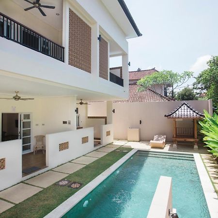 Donguri House Bali Bed & Breakfast Jimbaran Dış mekan fotoğraf