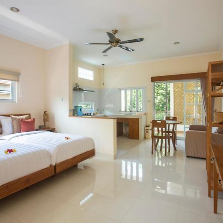 Donguri House Bali Bed & Breakfast Jimbaran Dış mekan fotoğraf