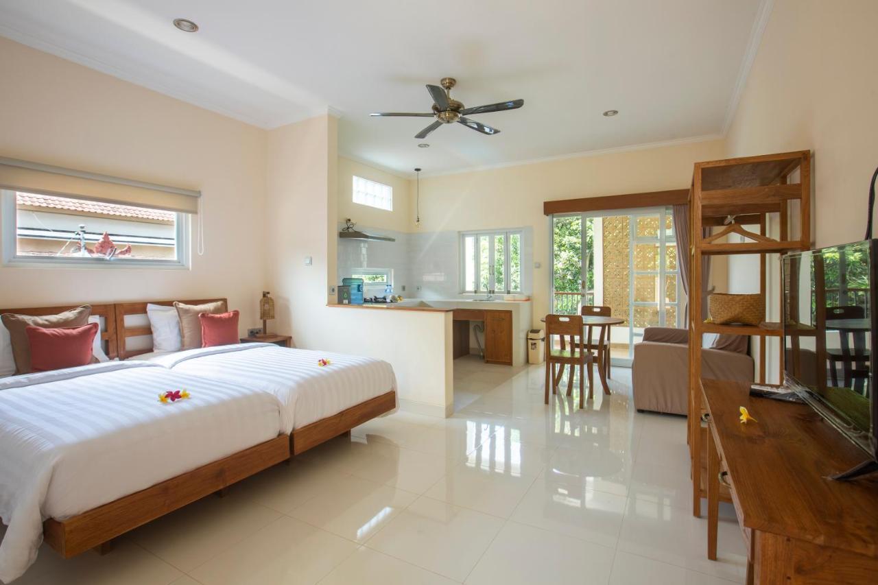 Donguri House Bali Bed & Breakfast Jimbaran Dış mekan fotoğraf
